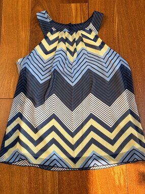 I.N. San Francisco sleeveless chevron-patterned blouse